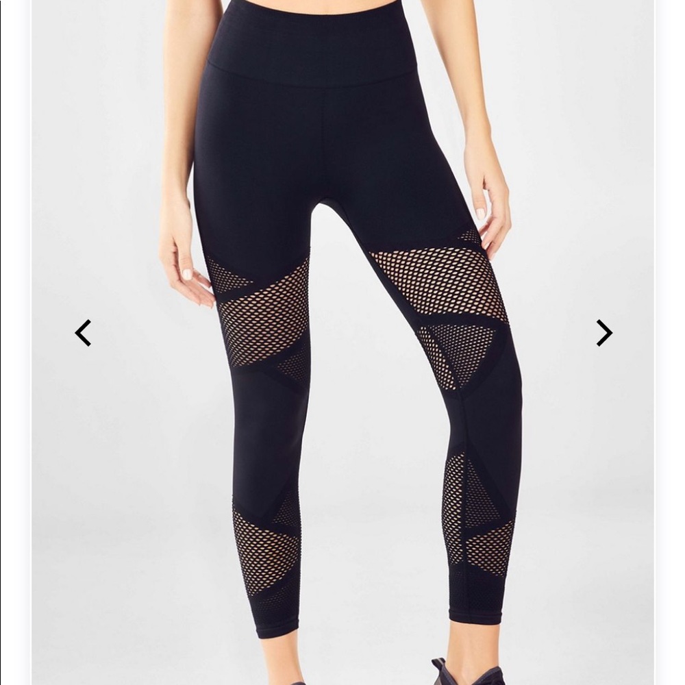 High waisted cut out leggings 7/8 length